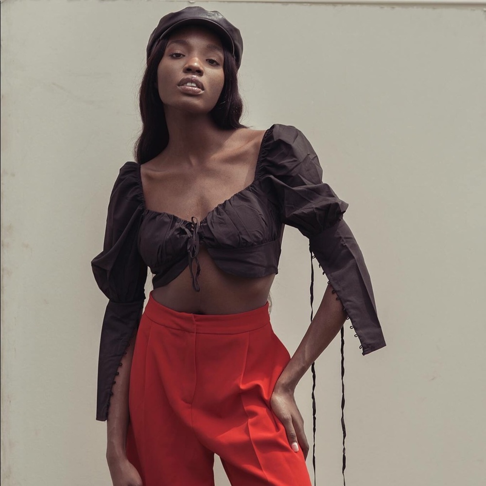 Black cropped blouse